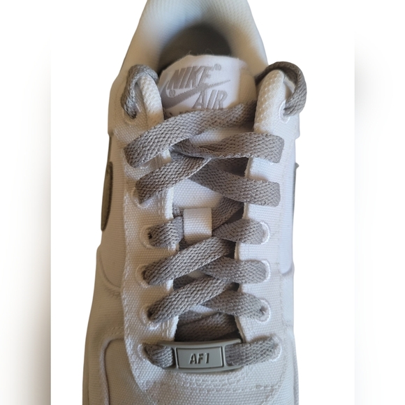 Nike Air Force 1 Light Bone White Canvas Sneaker, Size 9 DZ3637-900 - Picture 14 of 16